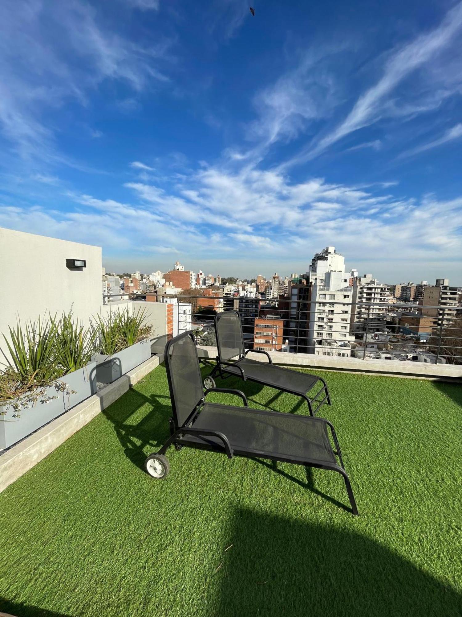 Sj Loft * Rosario